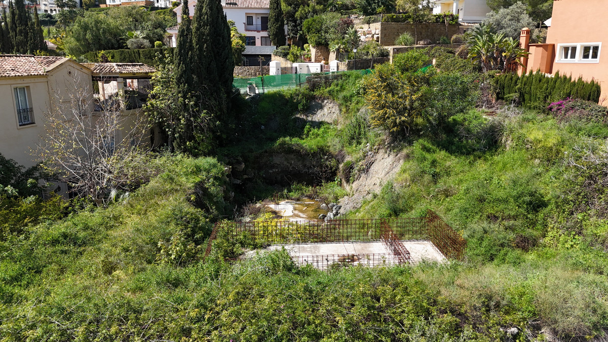 Plots for sale in Los Arqueros Costa Del Sol, Málaga, Spain