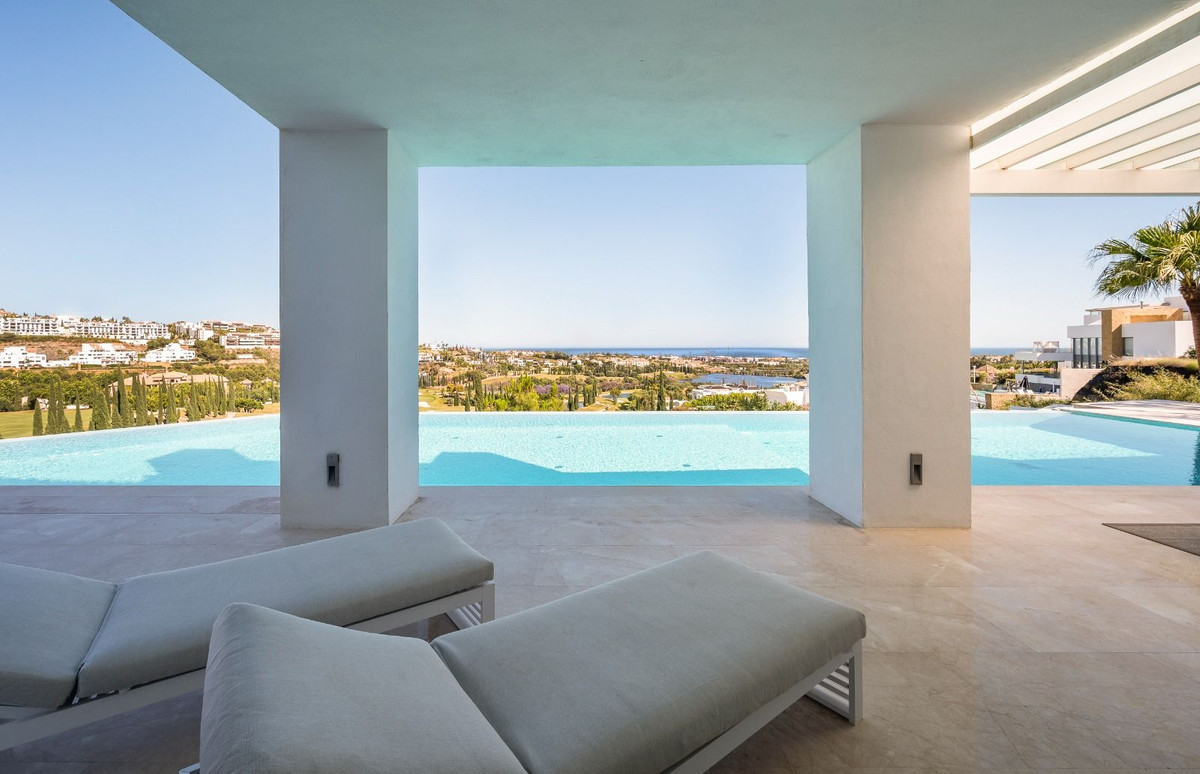 Se vende Villa - Chalet de 6 dormitorios en Costa Del Sol, Málaga, España