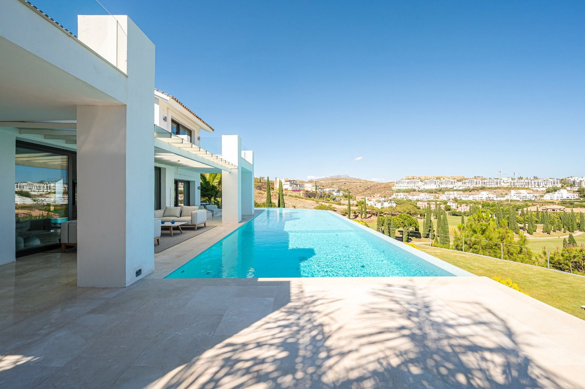 Se vende Villa - Chalet de 6 dormitorios en Costa Del Sol, Málaga, España