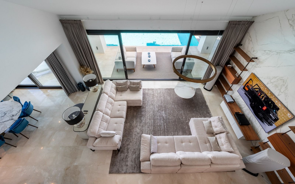 Se vende Villa - Chalet de 6 dormitorios en Costa Del Sol, Málaga, España