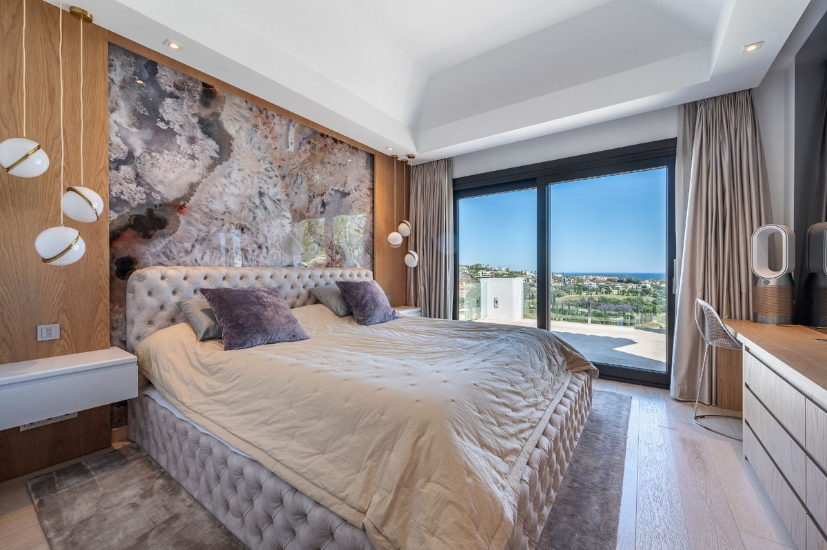 Se vende Villa - Chalet de 6 dormitorios en Costa Del Sol, Málaga, España