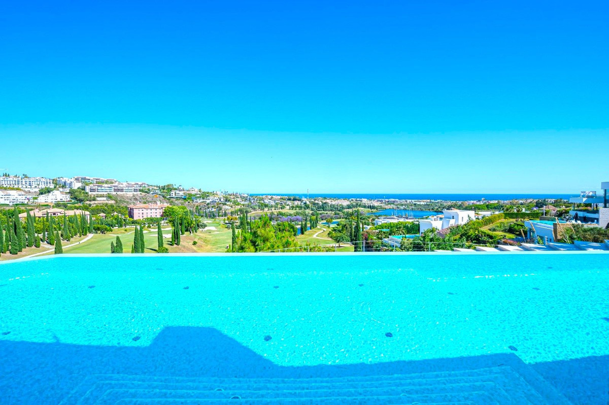 Se vende Villa - Chalet de 6 dormitorios en Costa Del Sol, Málaga, España