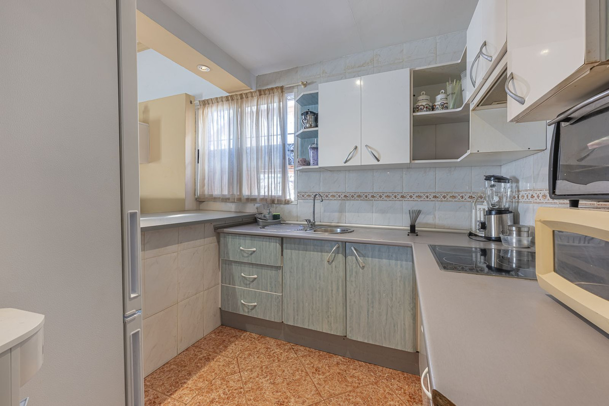 4 Bed Townhouse for sale in La Quinta Costa Del Sol, Málaga, Spain