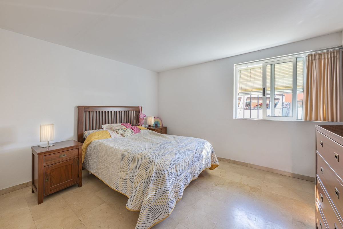 4 Bed Townhouse for sale in La Quinta Costa Del Sol, Málaga, Spain