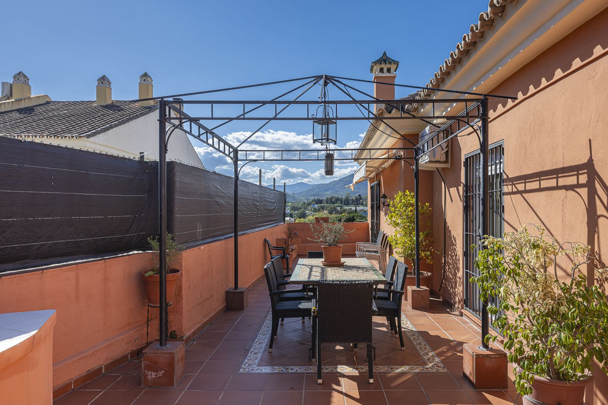 4 Bed Townhouse for sale in La Quinta Costa Del Sol, Málaga, Spain