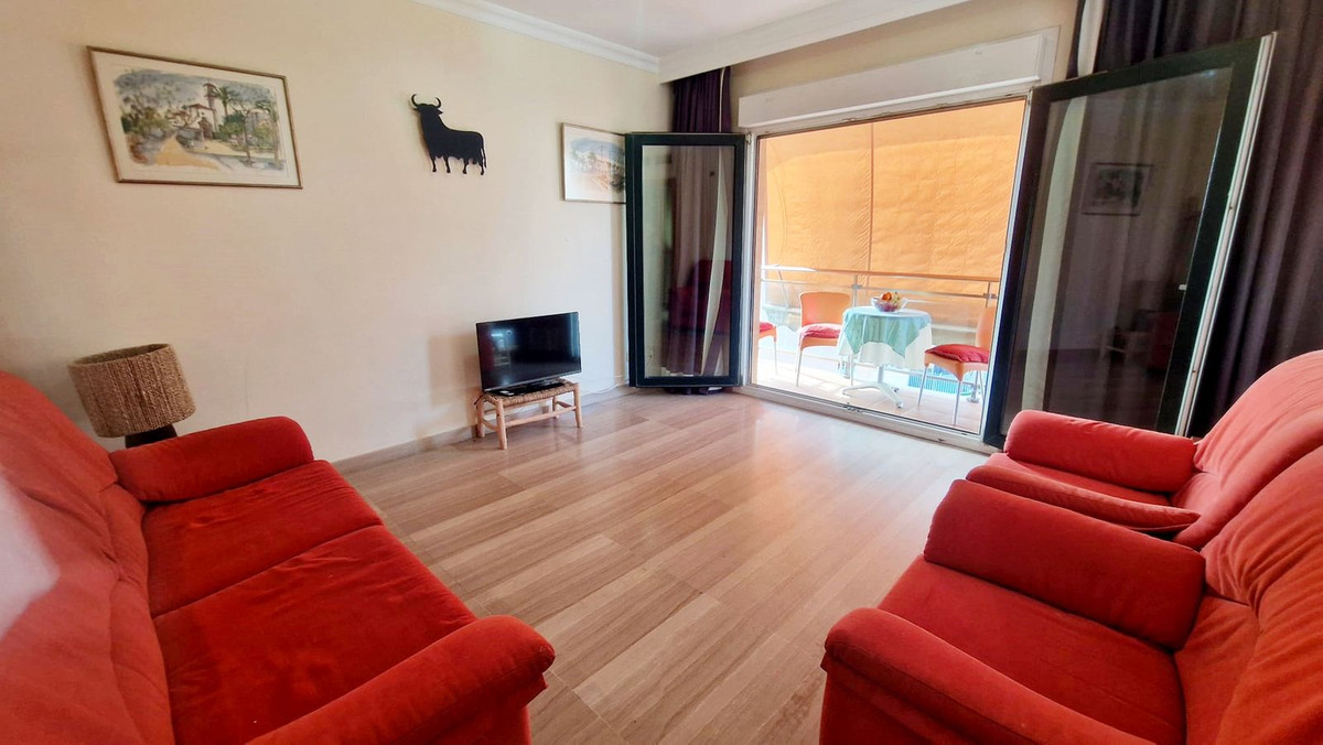 1 Bed Apartment for sale in Fuengirola Costa Del Sol, Málaga, Spain