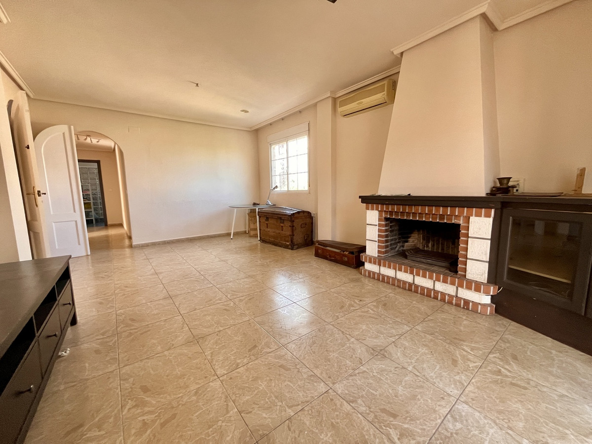 5 Bed Townhouse for sale in La Zenia Costa Blanca, Alicante, Spain