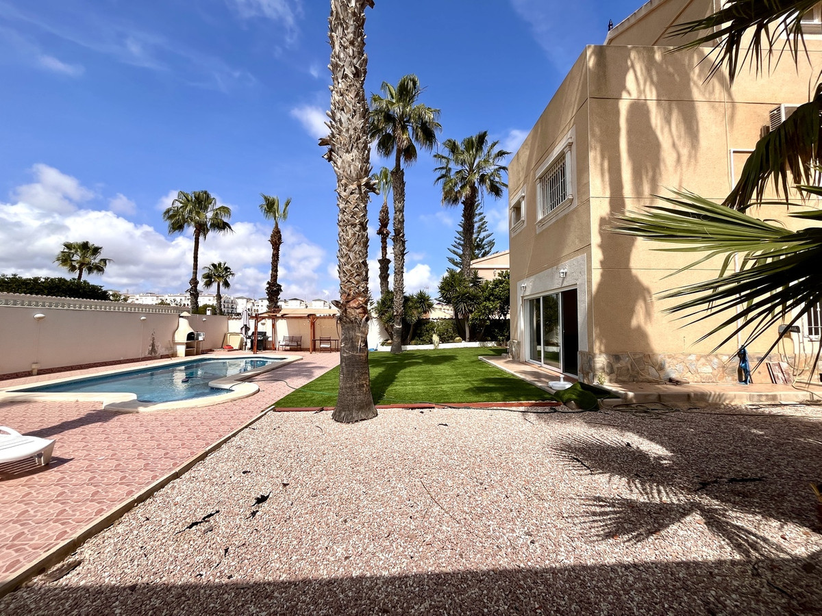 5 Bed Townhouse for sale in La Zenia Costa Blanca, Alicante, Spain