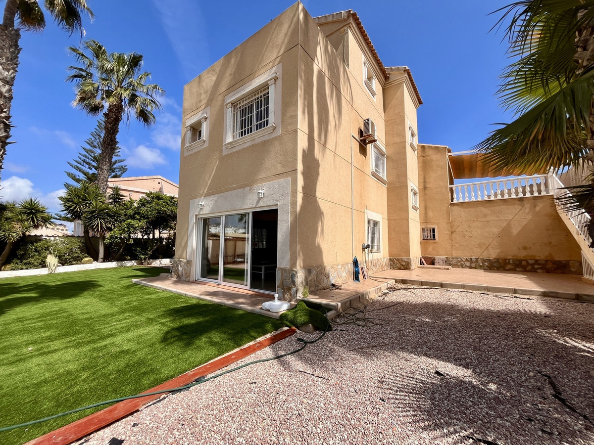 5 Bed Townhouse for sale in La Zenia Costa Blanca, Alicante, Spain