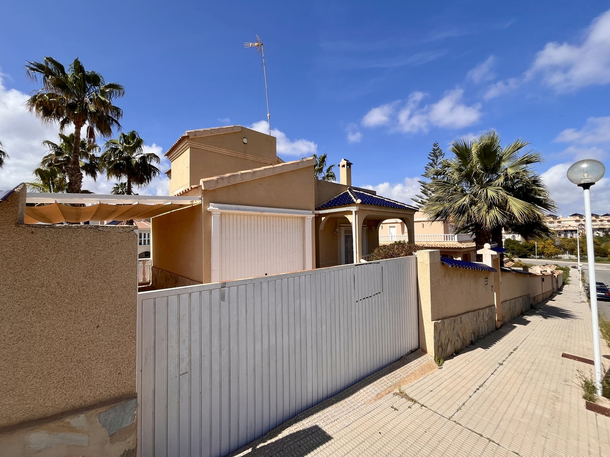 5 Bed Townhouse for sale in La Zenia Costa Blanca, Alicante, Spain