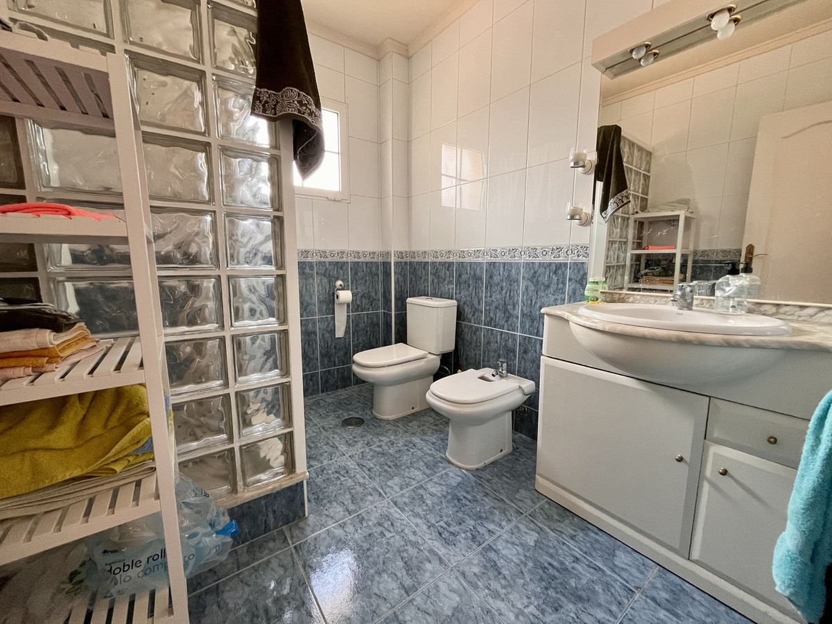 5 Bed Townhouse for sale in La Zenia Costa Blanca, Alicante, Spain