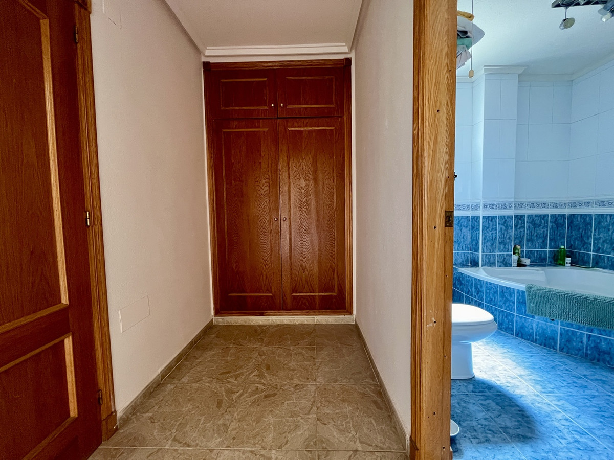 5 Bed Townhouse for sale in La Zenia Costa Blanca, Alicante, Spain