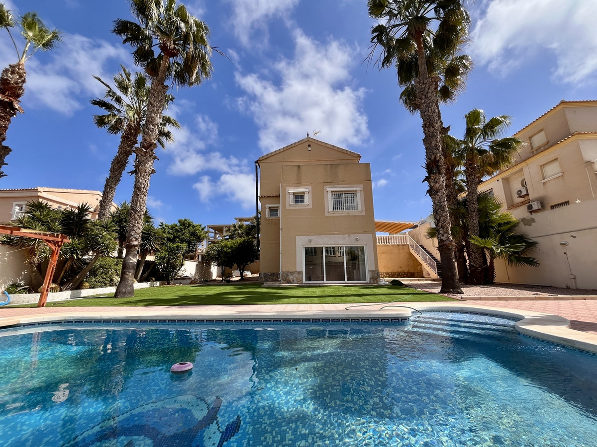 5 Bed Townhouse for sale in La Zenia Costa Blanca, Alicante, Spain