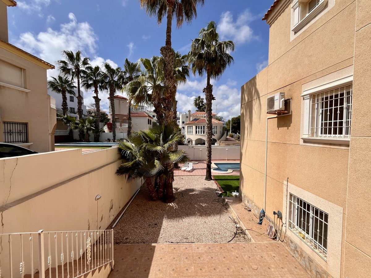 5 Bed Townhouse for sale in La Zenia Costa Blanca, Alicante, Spain