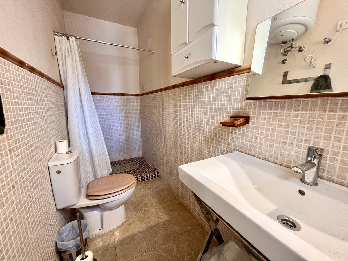 5 Bed Townhouse for sale in La Zenia Costa Blanca, Alicante, Spain