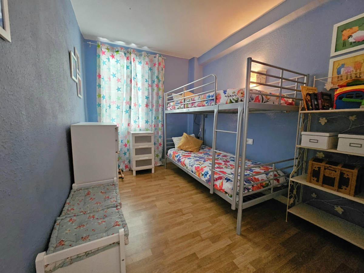 Se vende Apartamento Planta Media de 3 dormitorios en Costa Blanca, Alicante, España
