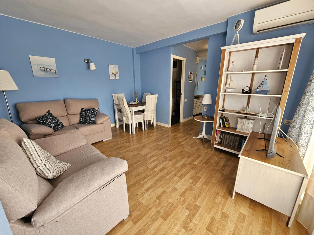 Se vende Apartamento Planta Media de 3 dormitorios en Costa Blanca, Alicante, España