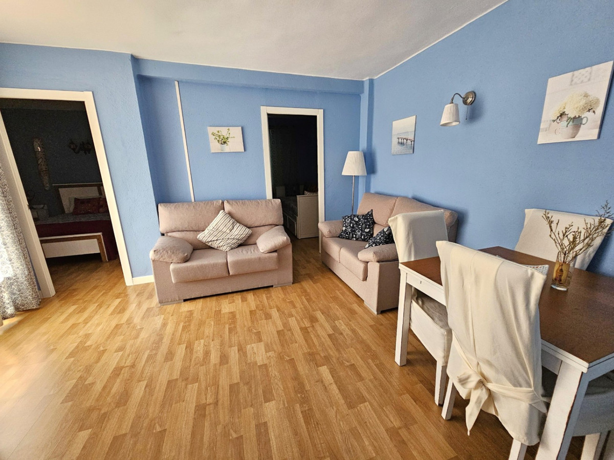 Se vende Apartamento Planta Media de 3 dormitorios en Costa Blanca, Alicante, España