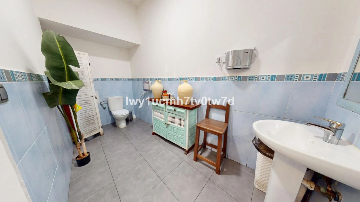 Commercial unit for sale in Málaga Costa Del Sol, Málaga, Spain