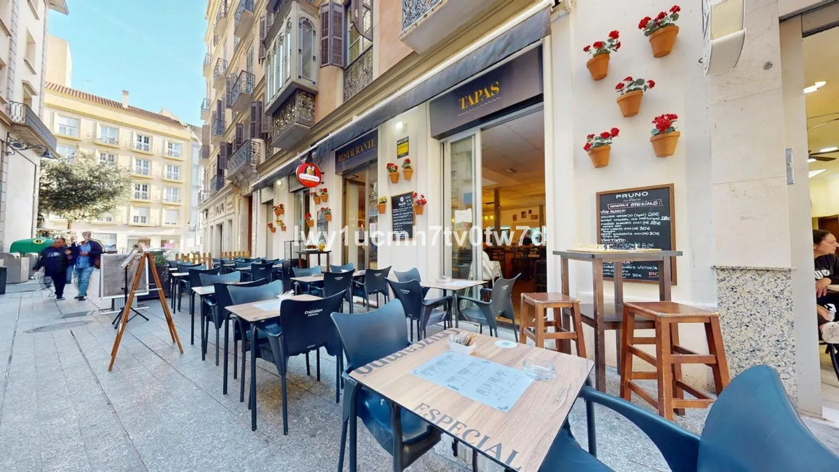 Commercial unit for sale in Málaga Costa Del Sol, Málaga, Spain