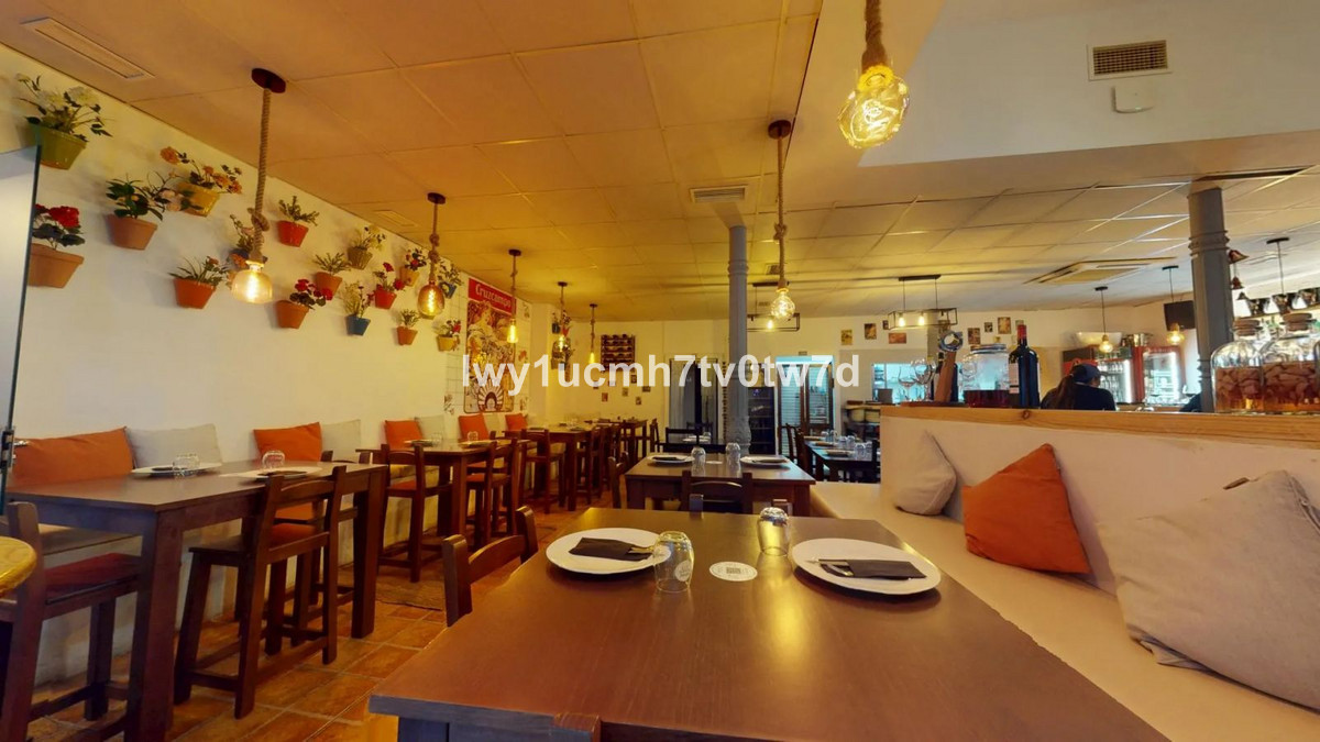 Commercial unit for sale in Málaga Costa Del Sol, Málaga, Spain