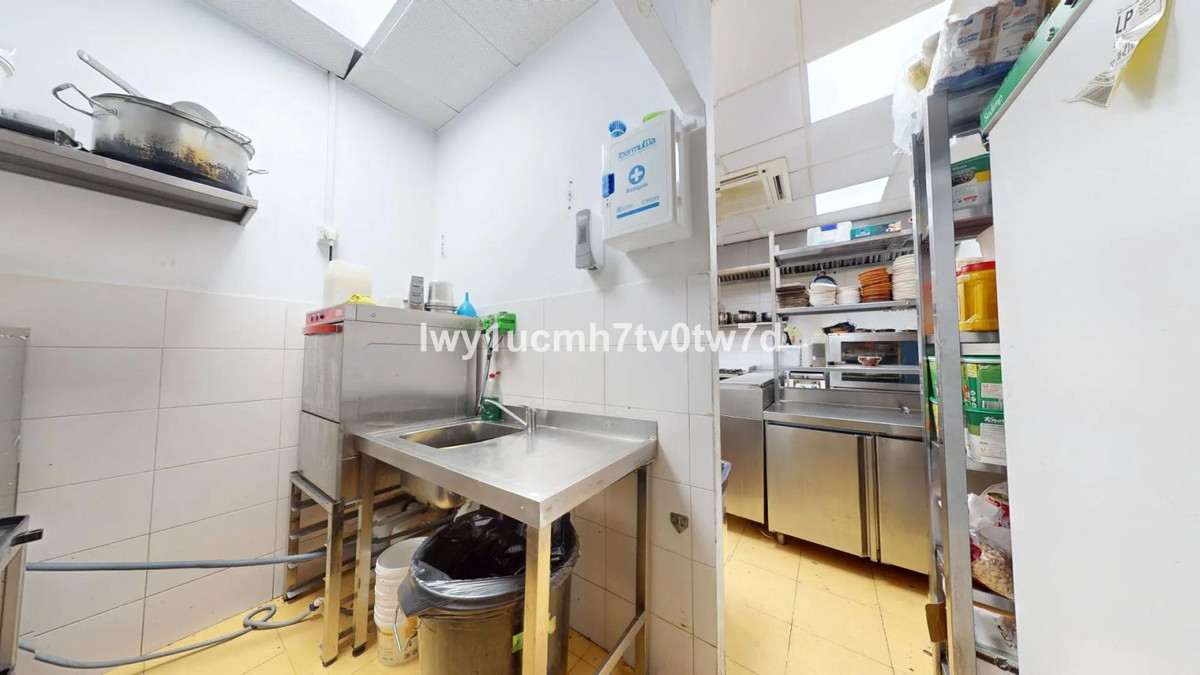 Commercial unit for sale in Málaga Costa Del Sol, Málaga, Spain