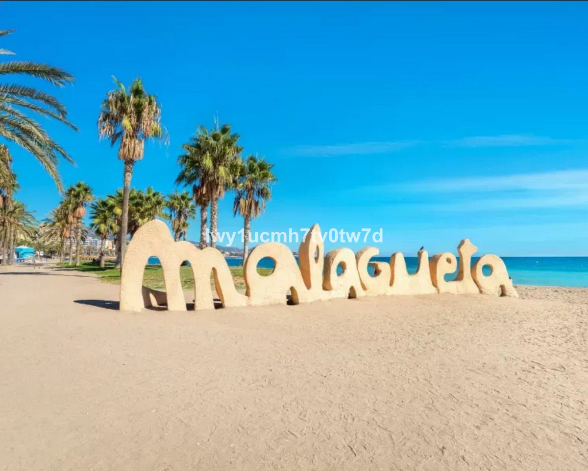Se vende Terreno Urbano  en Costa Del Sol, Málaga, España