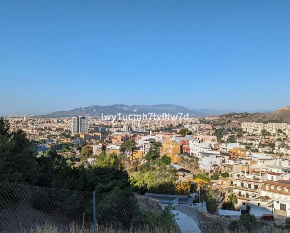 Se vende Terreno Urbano  en Costa Del Sol, Málaga, España