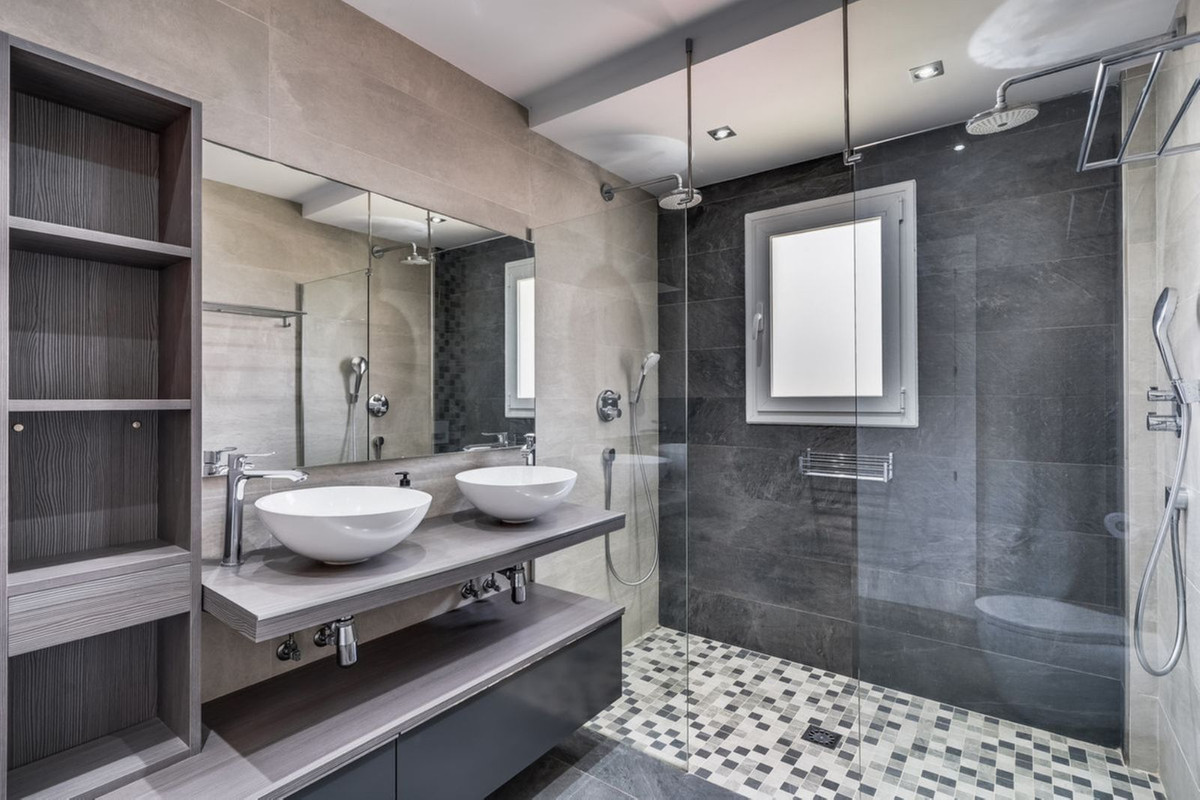3 Bed Apartment for sale in Puerto Banús Costa Del Sol, Málaga, Spain