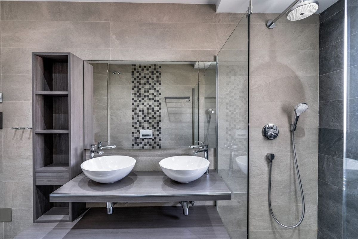 3 Bed Apartment for sale in Puerto Banús Costa Del Sol, Málaga, Spain