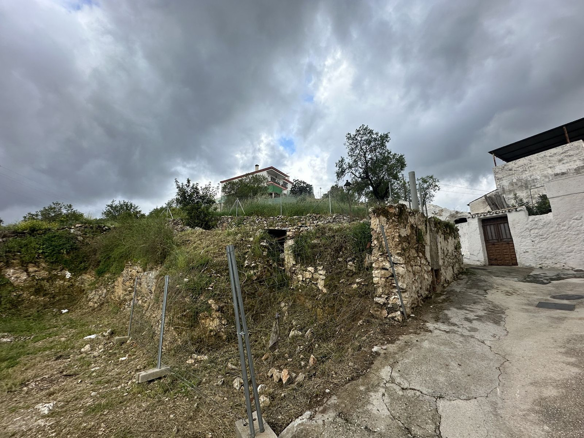Se vende Terreno Urbano  en Costa Del Sol, Málaga, España