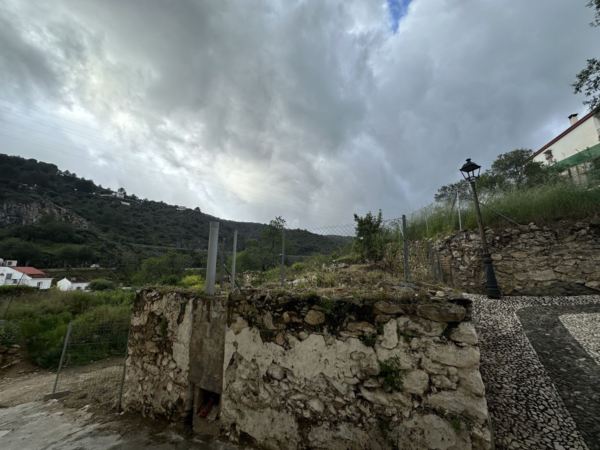 Se vende Terreno Urbano  en Costa Del Sol, Málaga, España