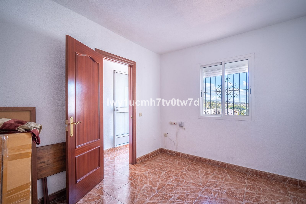 7 Bed Townhouse for sale in Málaga Costa Del Sol, Málaga, Spain