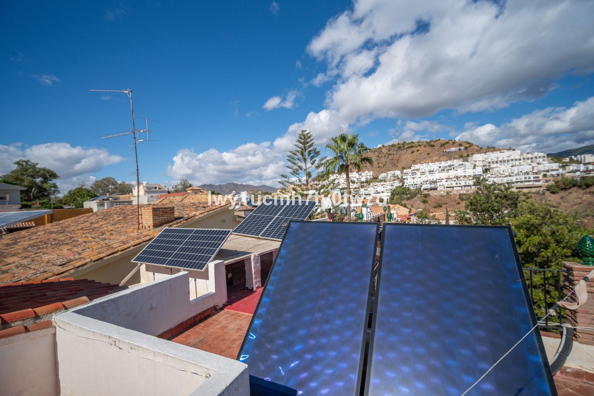 7 Bed Townhouse for sale in Málaga Costa Del Sol, Málaga, Spain