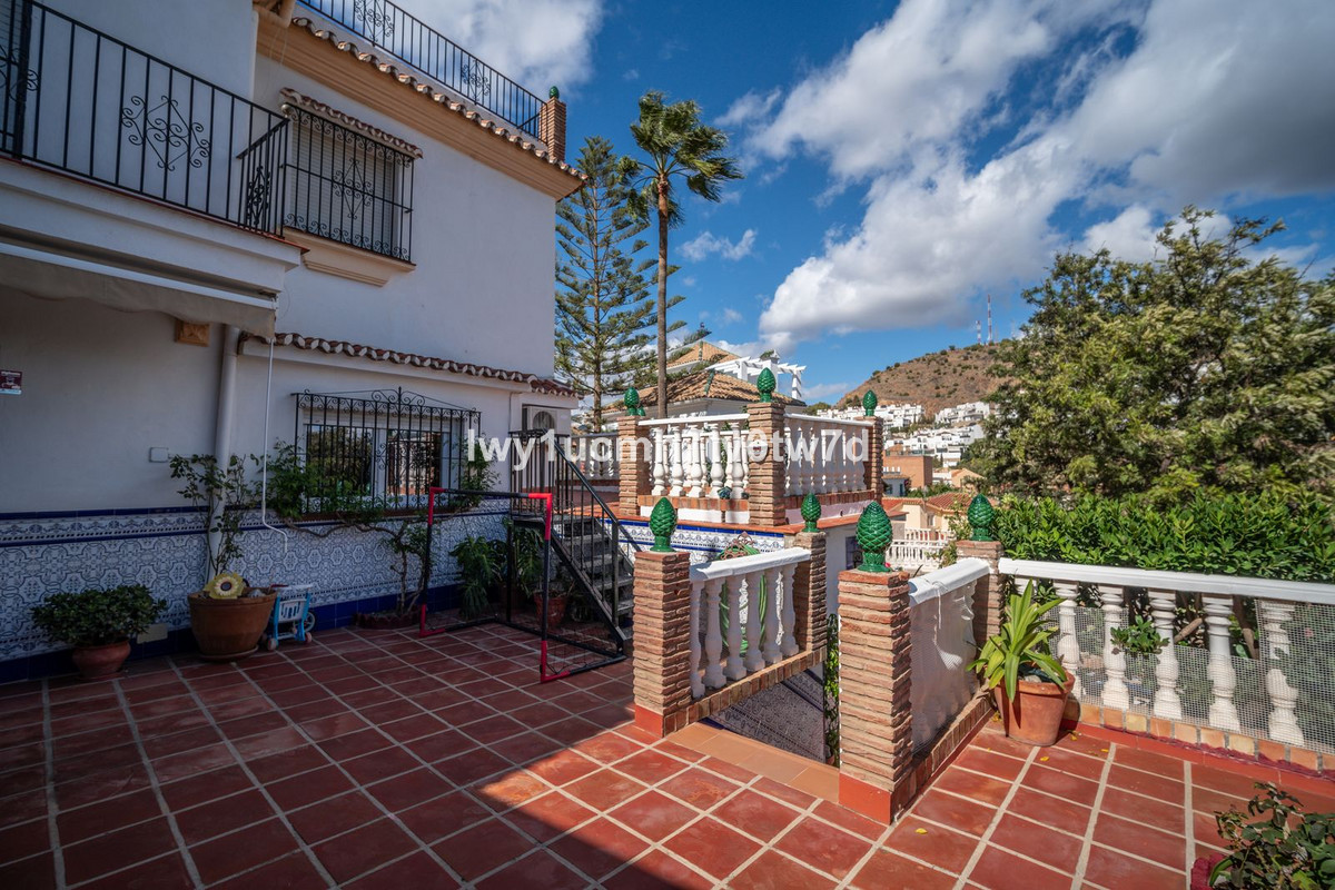 7 Bed Townhouse for sale in Málaga Costa Del Sol, Málaga, Spain