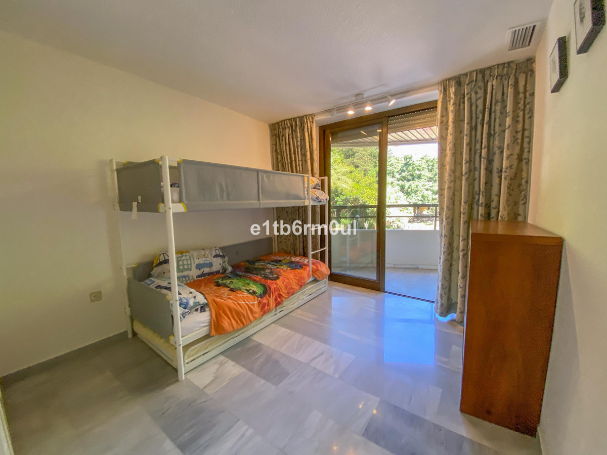 3 Bed Apartment for sale in Marbella Costa Del Sol, Málaga, Spain
