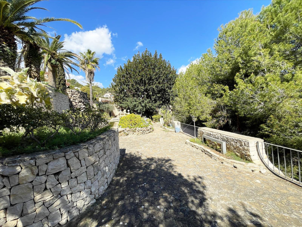 8 Bed Townhouse for sale in Benissa Costa Blanca, Alicante, Spain
