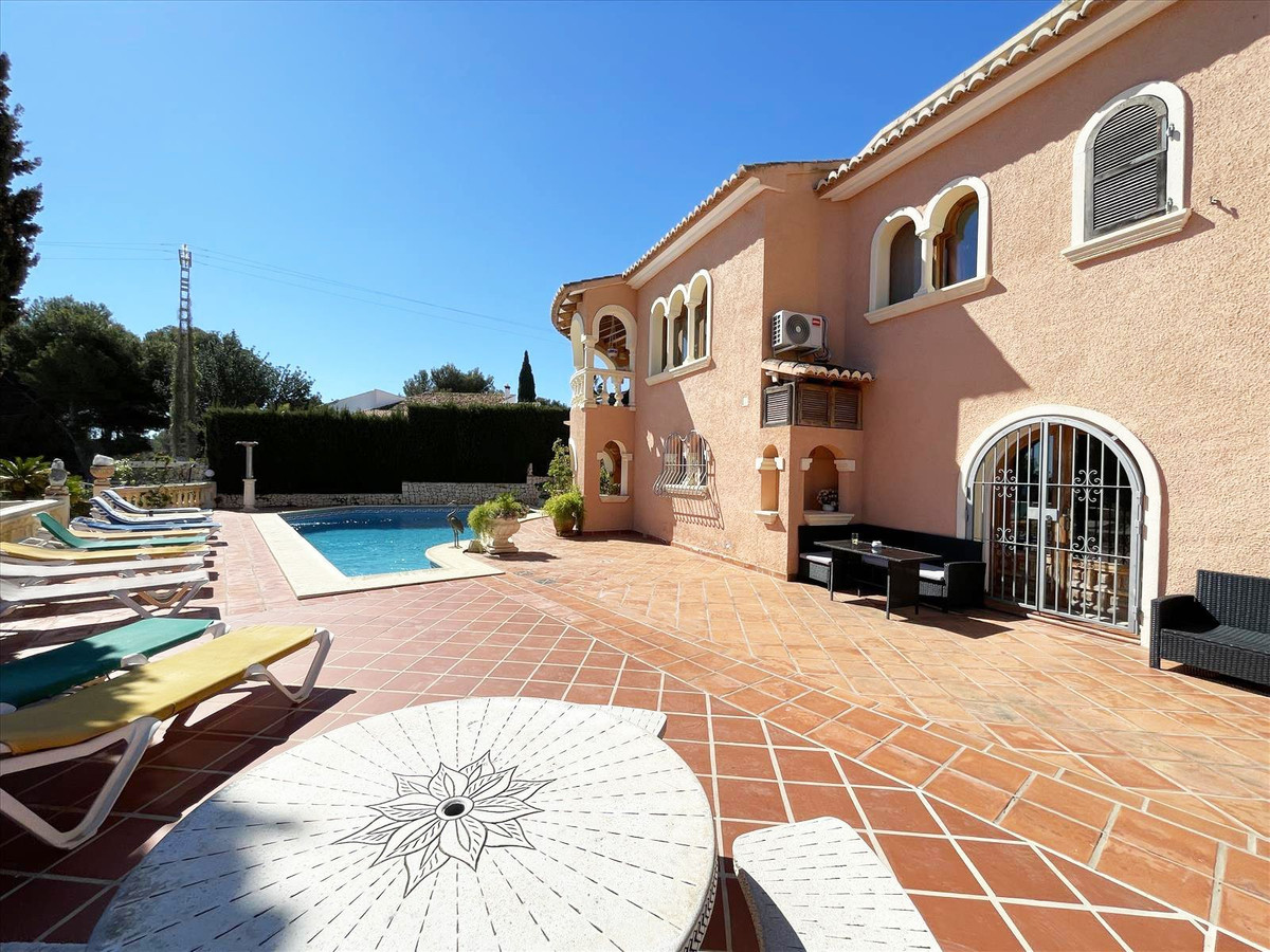 8 Bed Townhouse for sale in Benissa Costa Blanca, Alicante, Spain