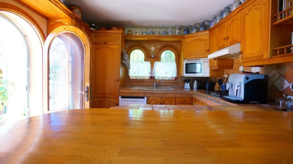 8 Bed Townhouse for sale in Benissa Costa Blanca, Alicante, Spain
