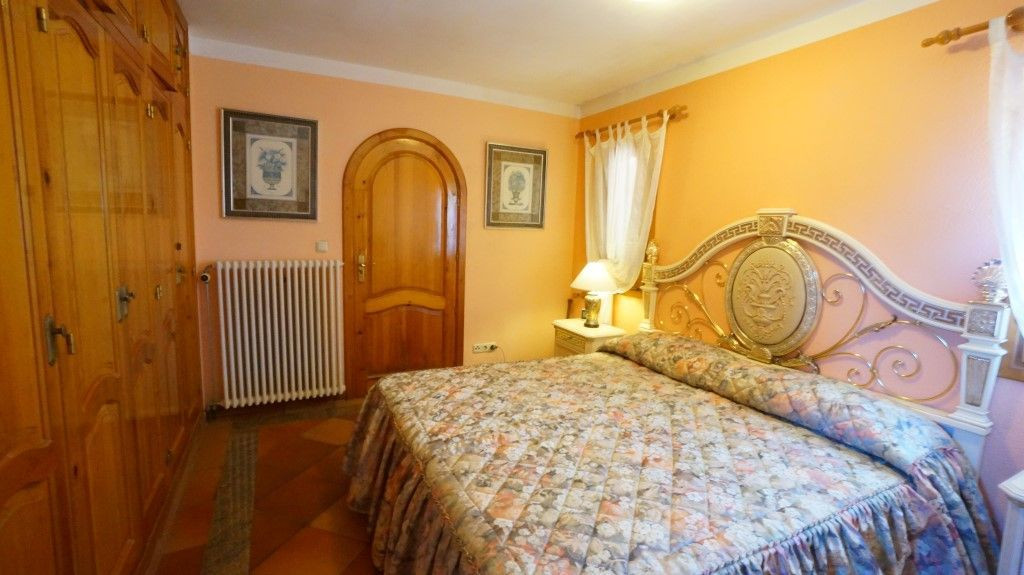 8 Bed Townhouse for sale in Benissa Costa Blanca, Alicante, Spain