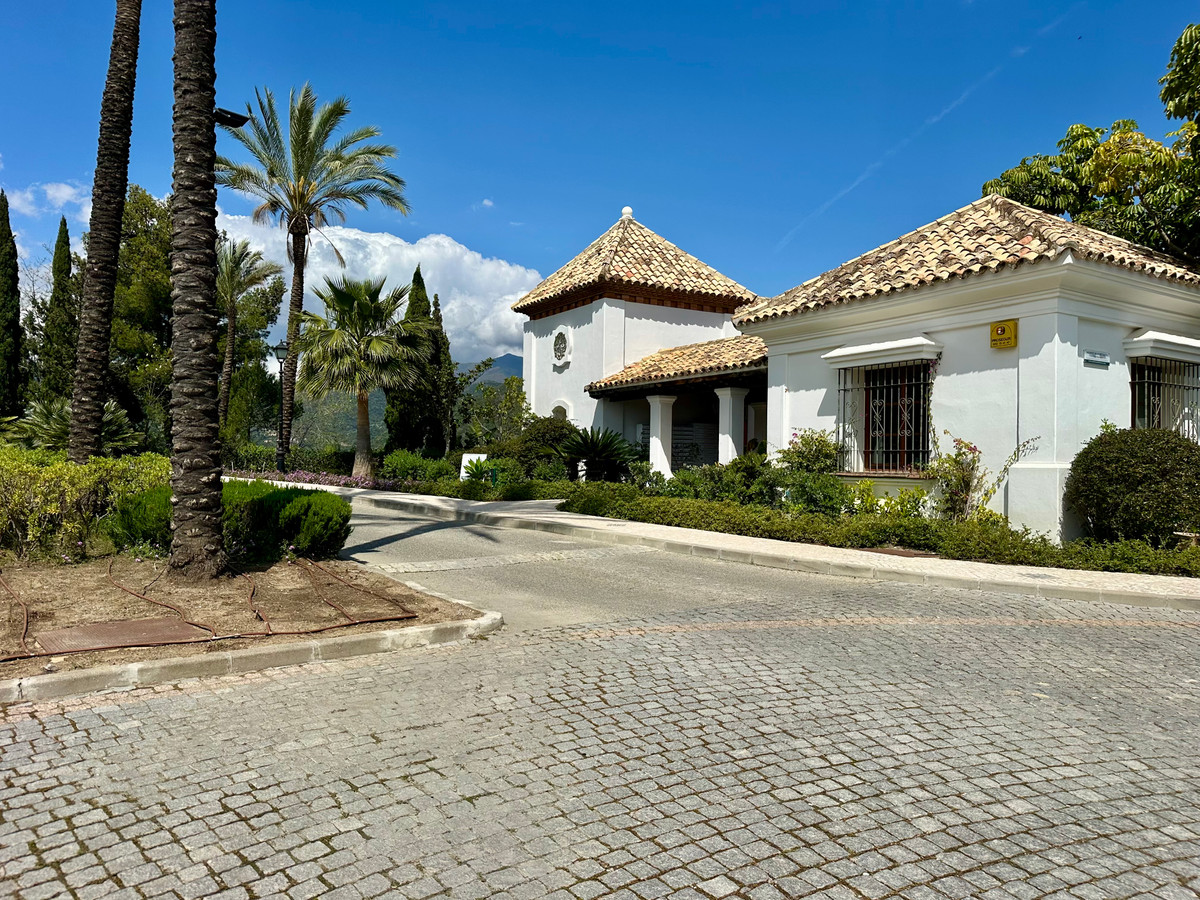 Plots for sale in Benahavís Costa Del Sol, Málaga, Spain