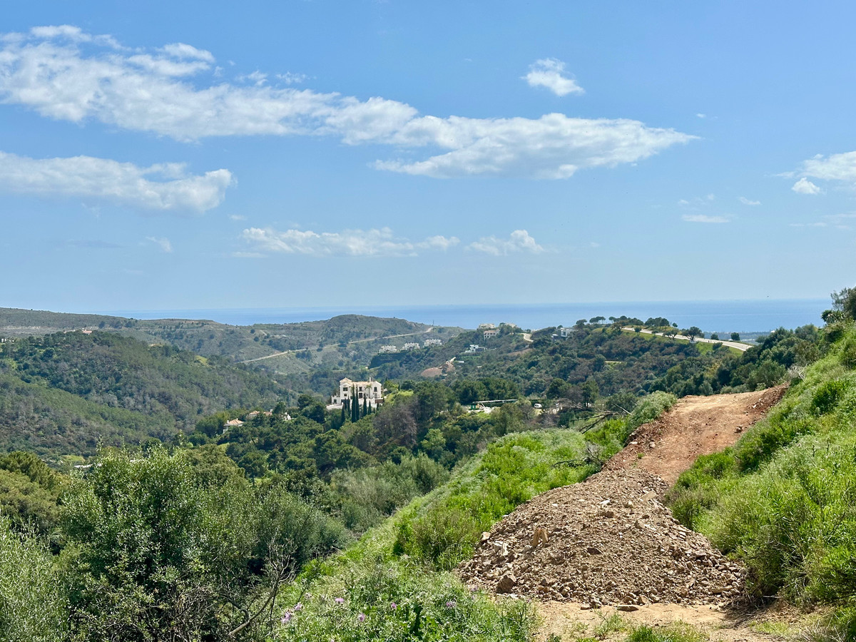 Plots for sale in Benahavís Costa Del Sol, Málaga, Spain
