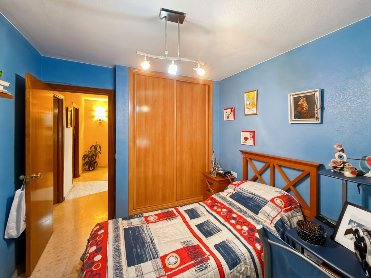 Se vende Apartamento Planta Media de 3 dormitorios en Málaga Ciudad, Málaga, España