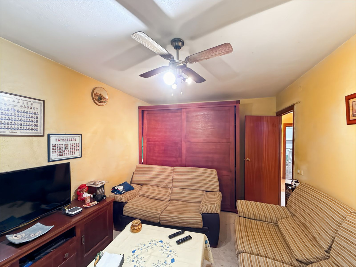 Se vende Apartamento Planta Media de 3 dormitorios en Málaga Ciudad, Málaga, España