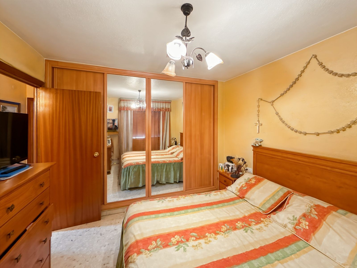 Se vende Apartamento Planta Media de 3 dormitorios en Málaga Ciudad, Málaga, España