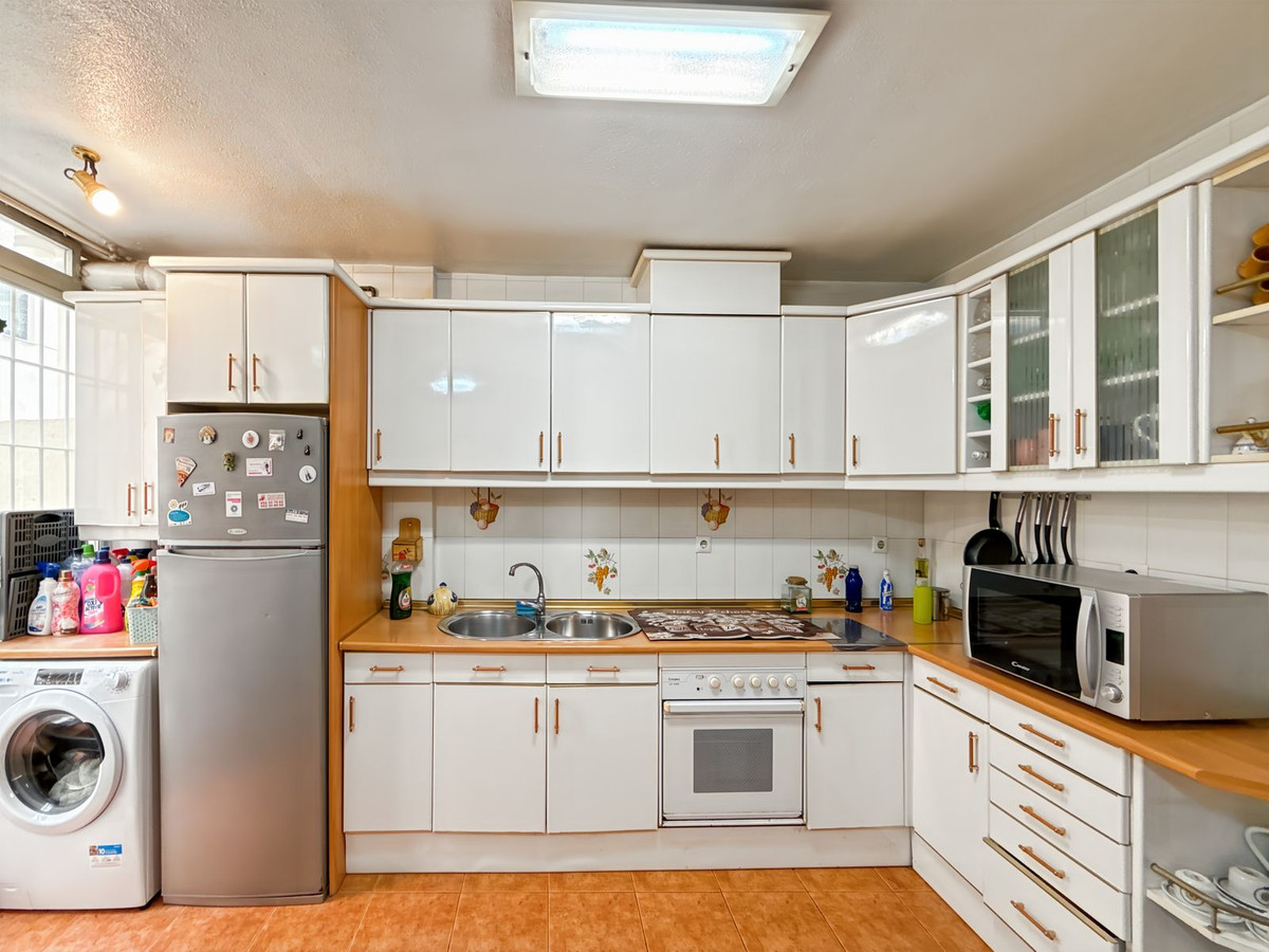 Se vende Apartamento Planta Media de 3 dormitorios en Málaga Ciudad, Málaga, España