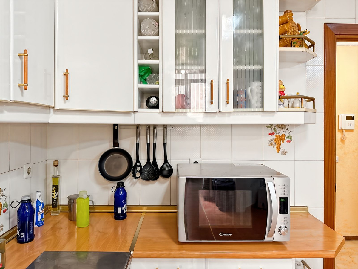 Se vende Apartamento Planta Media de 3 dormitorios en Málaga Ciudad, Málaga, España