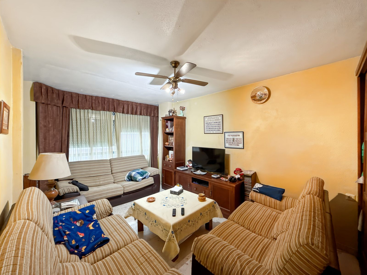 Se vende Apartamento Planta Media de 3 dormitorios en Málaga Ciudad, Málaga, España