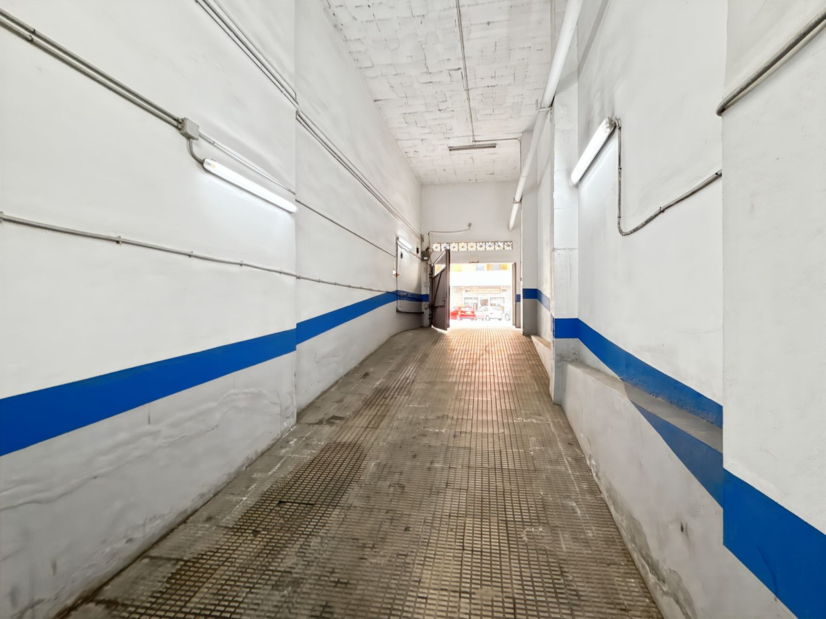 Se vende Apartamento Planta Media de 3 dormitorios en Málaga Ciudad, Málaga, España