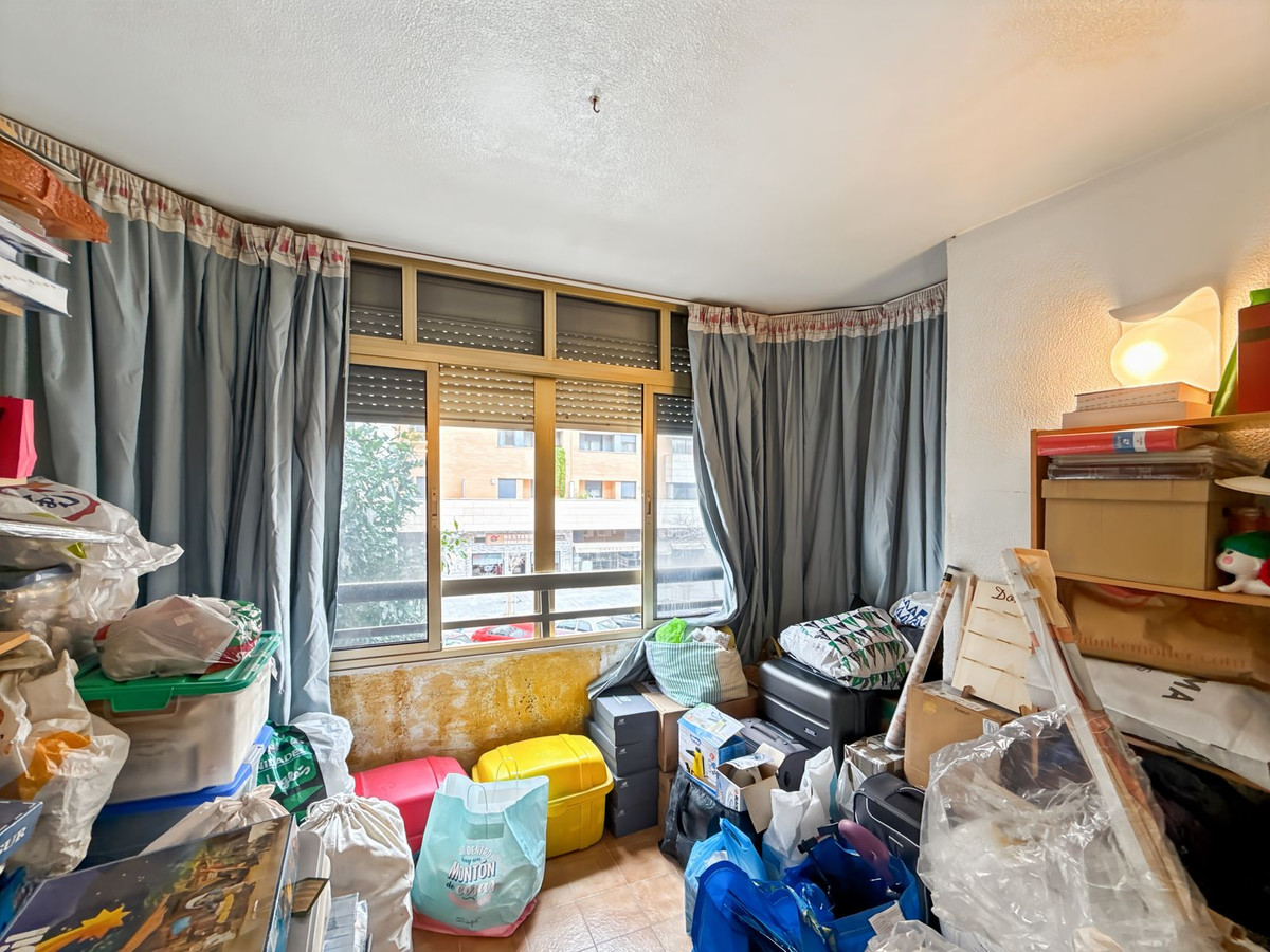 Se vende Apartamento Planta Media de 3 dormitorios en Málaga Ciudad, Málaga, España